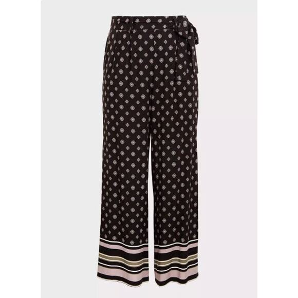 TORRID Women 4 PLUS 4X Pull-On Wide Leg Pants High-Rise Waistband Pant Black NWT - Picture 4 of 4